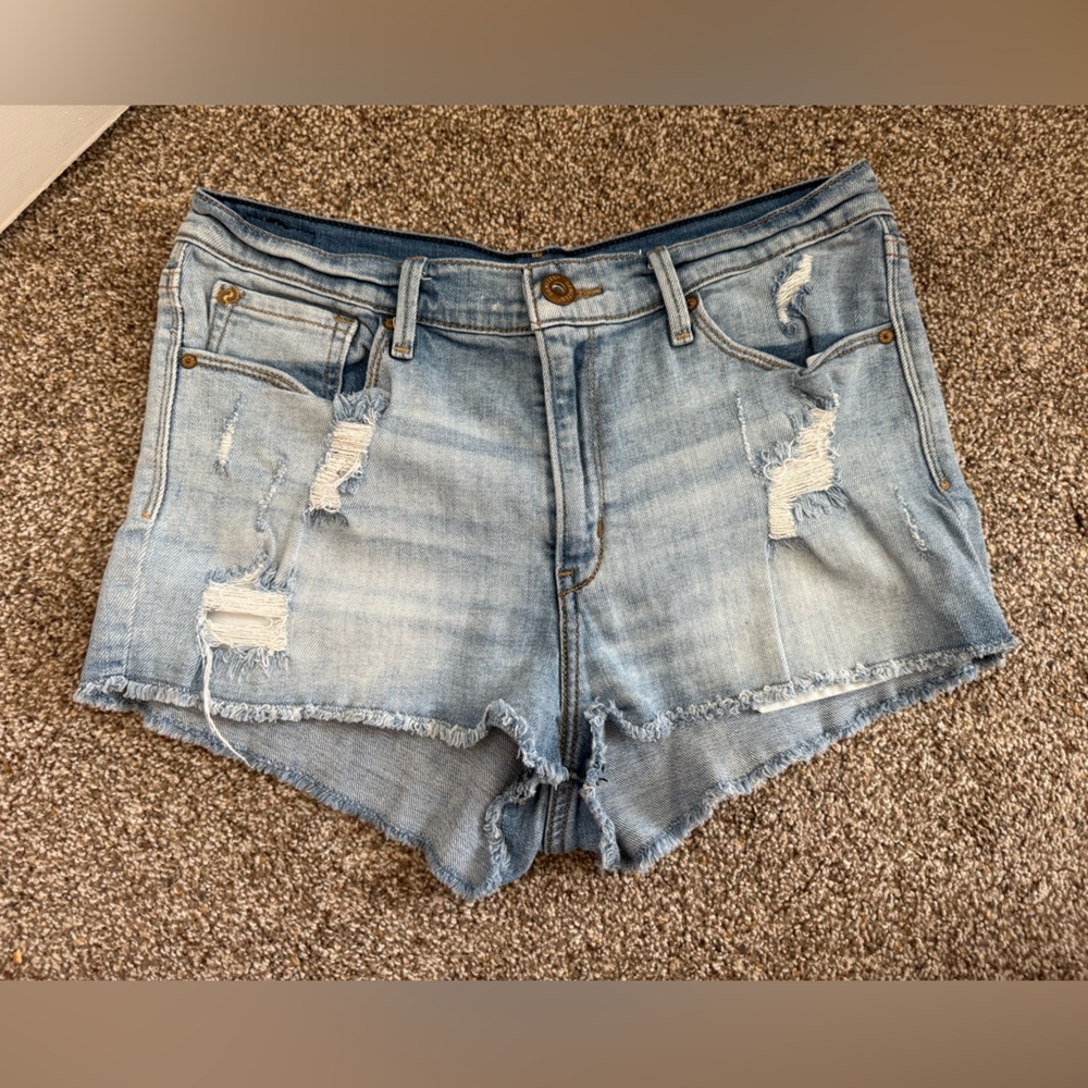 Denizen from Levi’s High-Rise Cheeky Denim Jean Shorts